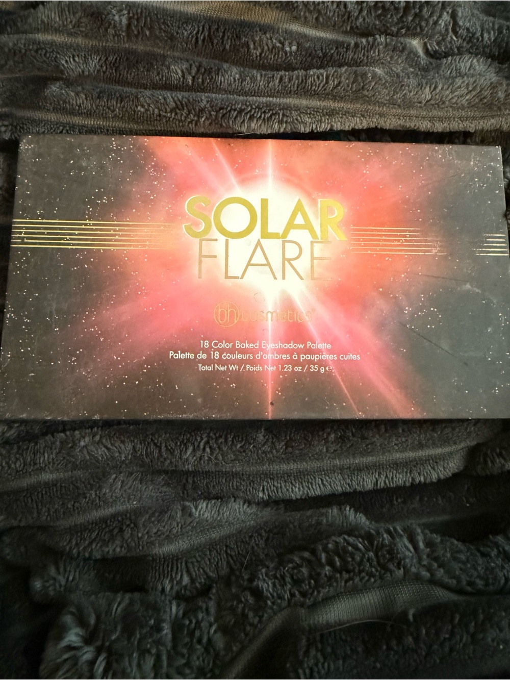 BH Cosmetics Solar Flare 18 color baked Eyeshadow Palette